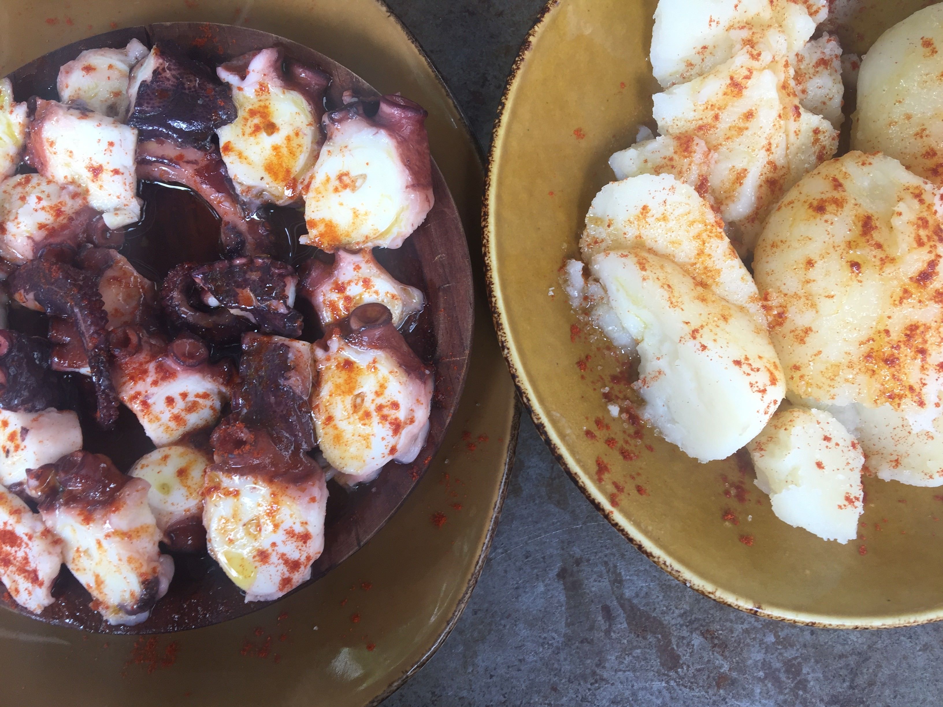Pulpo for lunch in Coruña Spain
