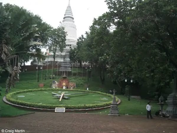 Siem Reap, Battambang and Phnom Penh: the Cambodia podcast