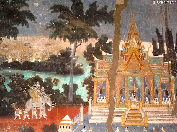 A section of the mural that adorns the inner wall of the courtyard. Royal Palace, Phnom Penh