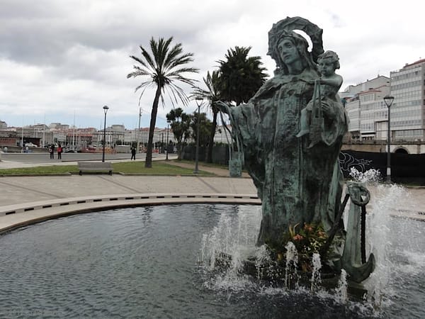 Statue of Maria in A Coruna