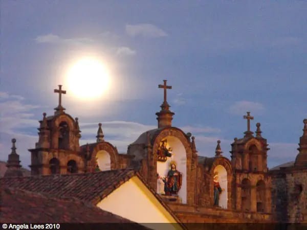 peru_cusco_cathedral_shrine