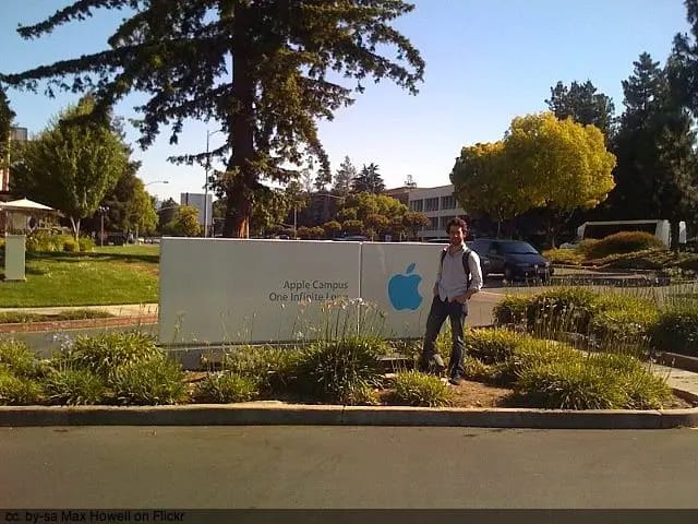 Apple in Palo Alto by Max Howell