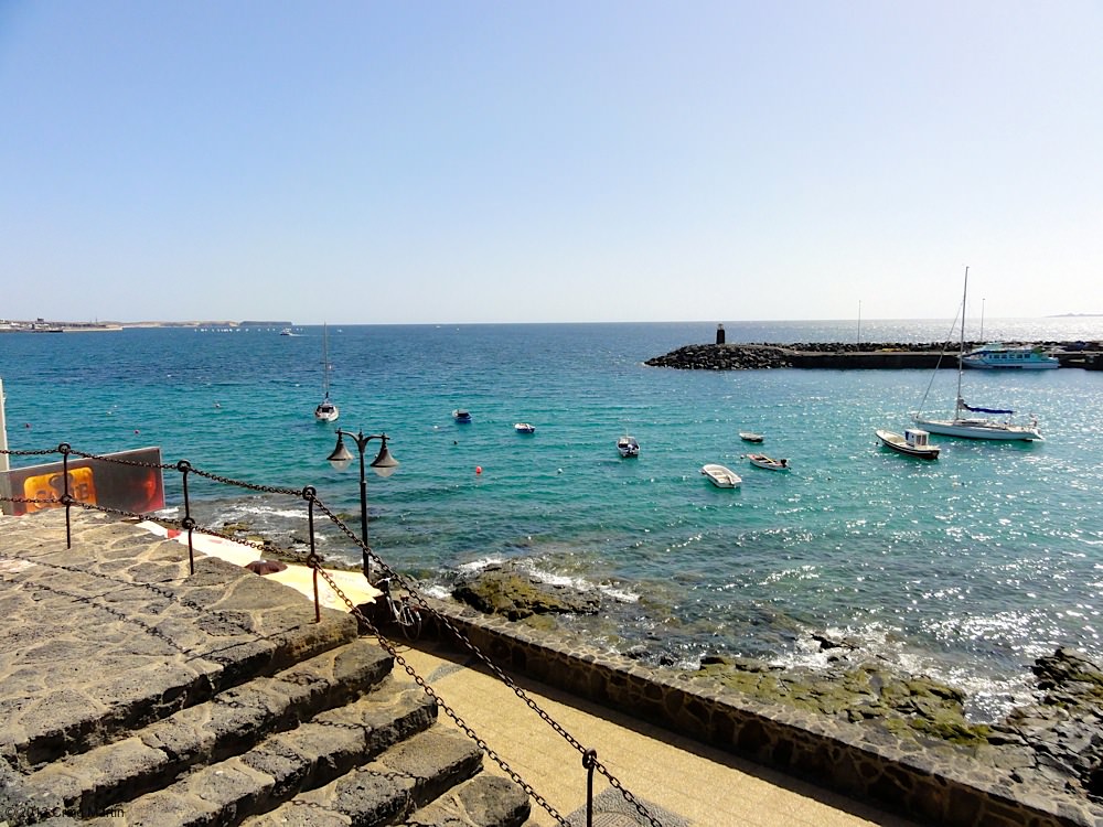 How to get from Lanzarote to Fuerteventura, Spain