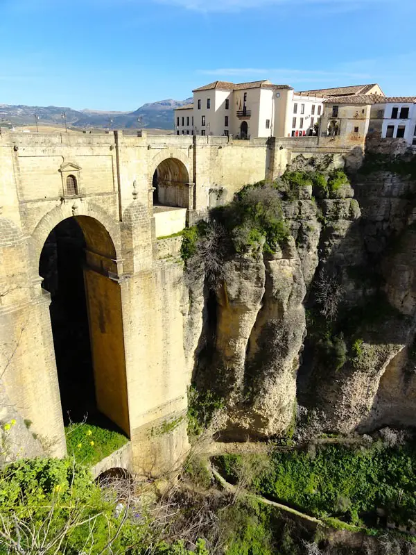 Things to do andalusia ronda bridge