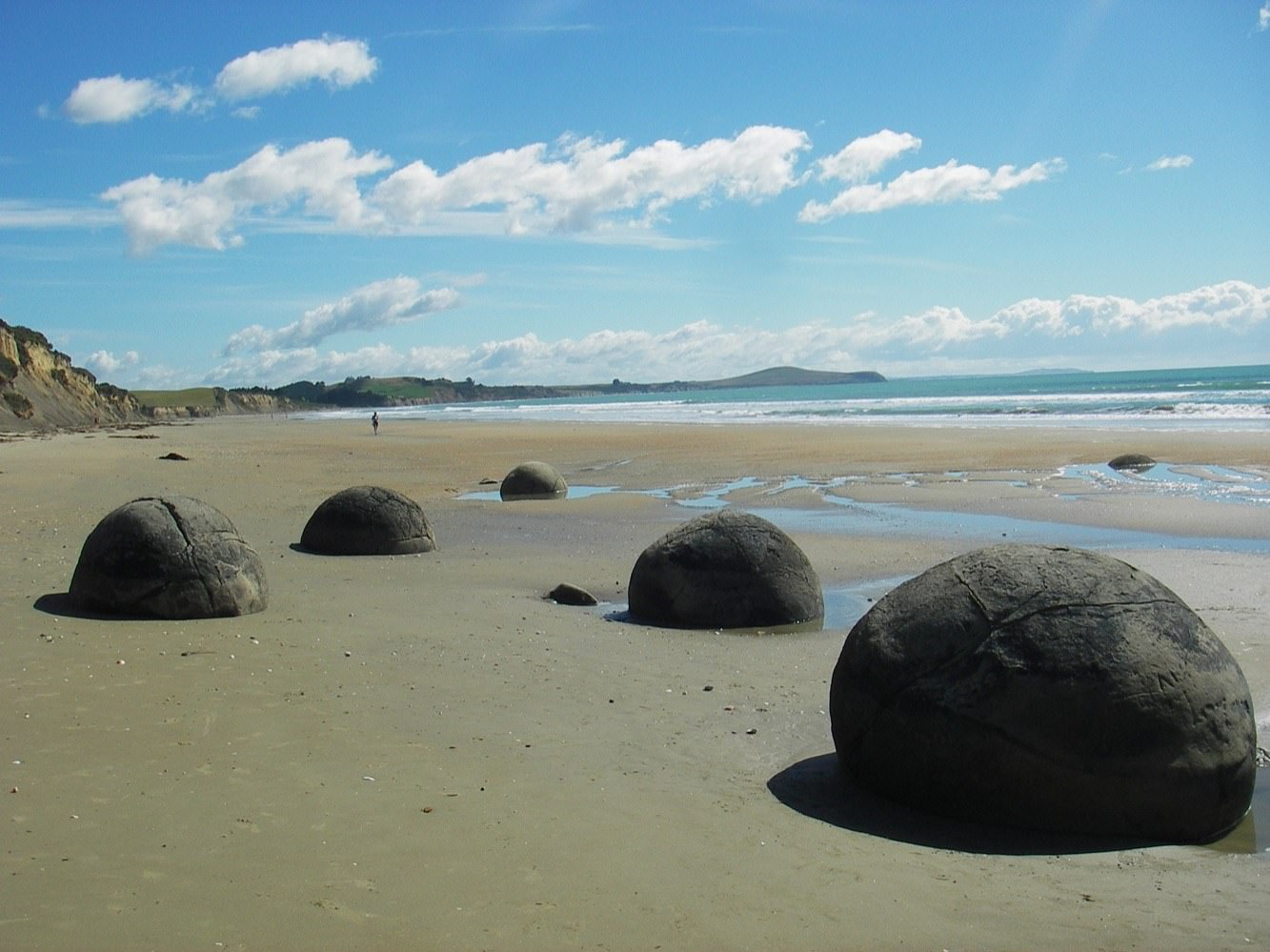 Moeraki boulders NZ
