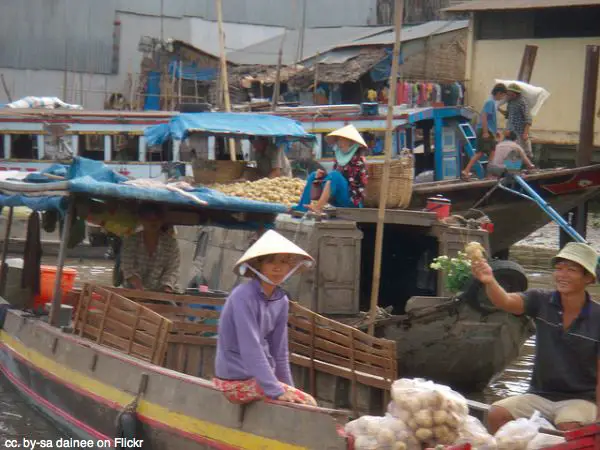 Cai Rang Floating Market Vietnam