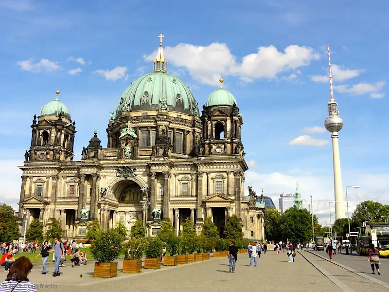 Travel to Berlin and Düsseldorf podcast